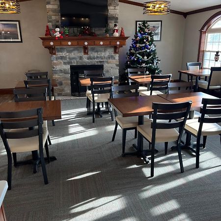 Fireside Inn And Suites Devils Lake Kültér fotó