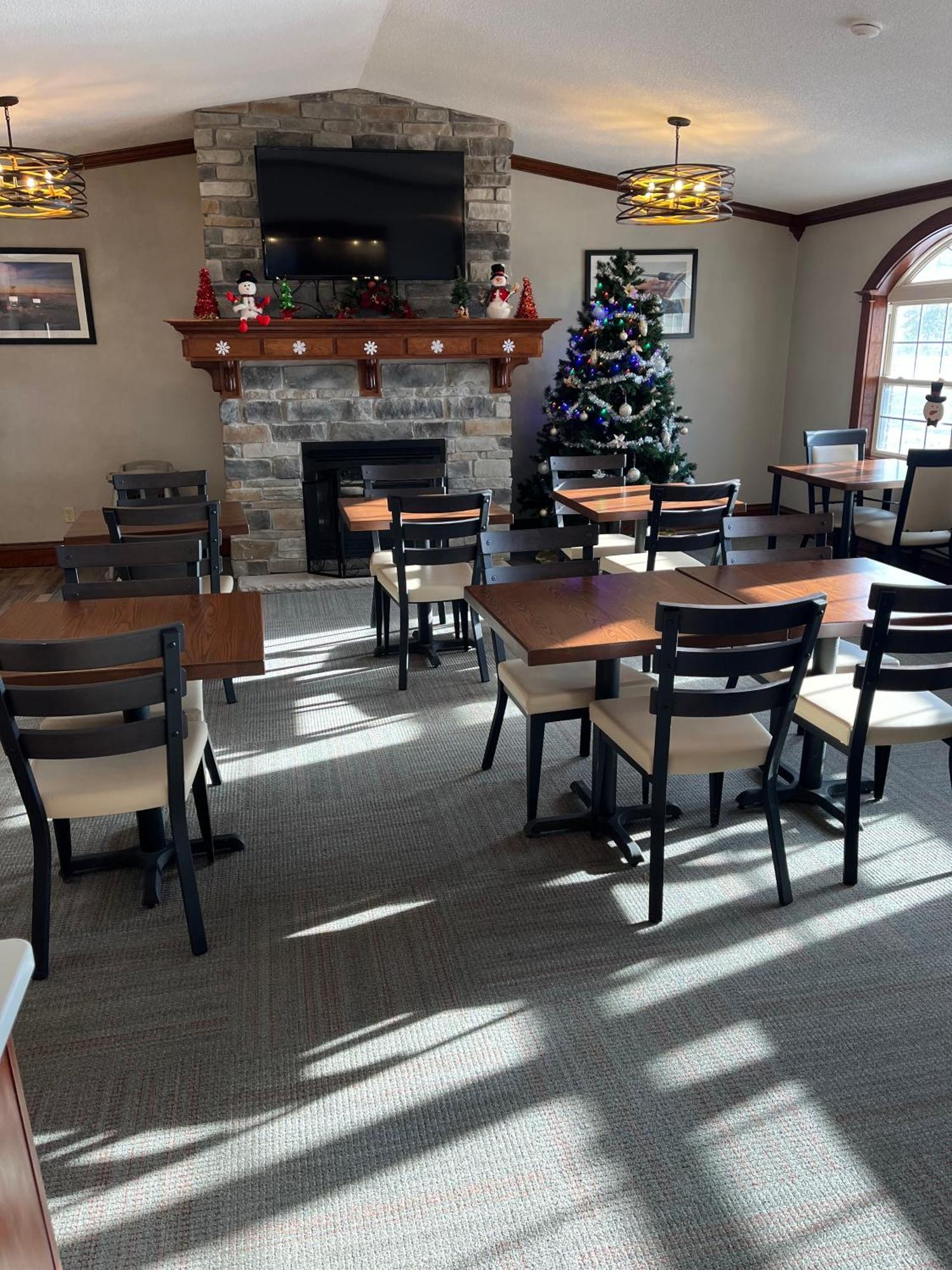 Fireside Inn And Suites Devils Lake Kültér fotó
